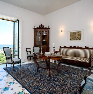 Amalfi Coast Family Luxury Suite Vietri sul Mare Exterior photo