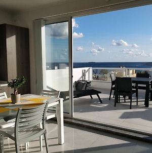 Sea View Penthouse With Large Terrace Irom1-1 Apartment Marsaskala Exterior photo