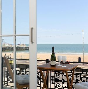 Pass The Keys Stunning Beach Front Luxury Apartment With Balcony Portsmouth Exterior photo