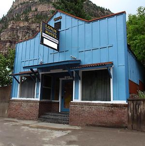 Lotus Mountain Suites The Gallery Ouray Exterior photo