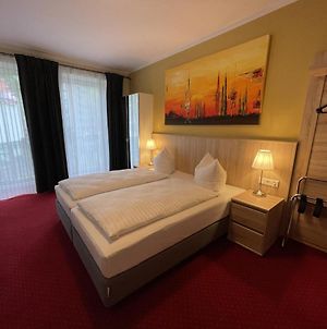 Select Premium Hotel & Apartments Dusseldorf Exterior photo