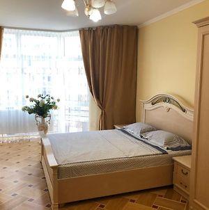 Apartamenti Lviv Sihiv Centr Chervonoi Kalini Apartment Exterior photo