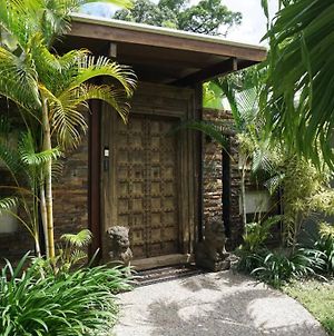 Stay At Seclusion Pavilions! Palm Cove Exterior photo