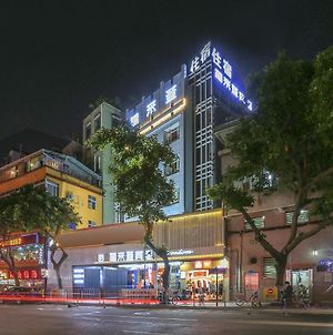 Freedom Hotel Guangzhou Exterior photo
