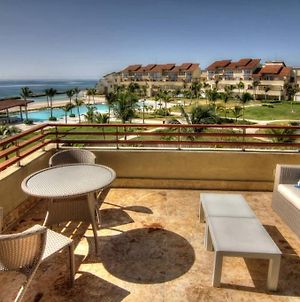 Beachfront Paradise Luxury Penthouse Punta Cana Exterior photo