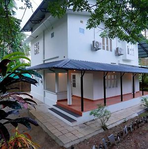 Jellyfish Guest House Beypore Exterior photo