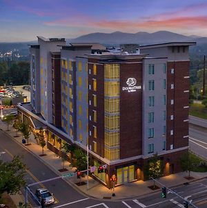 Doubletree By Hilton Asheville Downtown Hotel Exterior photo