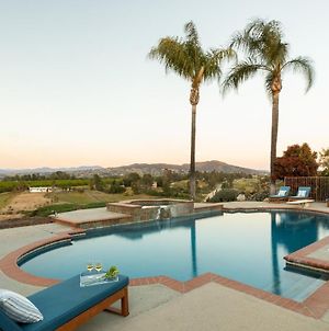 Willow By Avantstay Mountain Views See Hot Air Balloons From Pool Temecula Exterior photo
