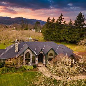 Wellington - Secluded Wine Country Estate W Gorgeous Mtn Views Villa Santa Rosa Exterior photo