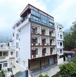Hotel Nirvana Palace Rishikesh Exterior photo