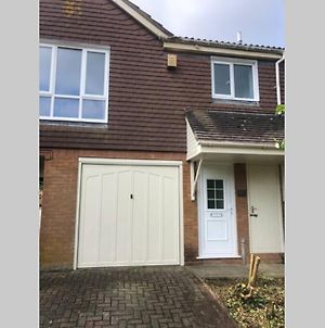Serviced Accommodation 2 Bed Town House Worcester Exterior photo