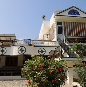 Divine Homestay Tirupati Villa Exterior photo