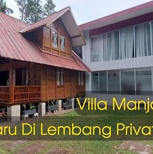 Villa Manjangan Lembang Exterior photo
