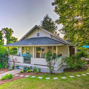 Restored 1930S Home On 1 Acre Walk To Town! Mars Hill Exterior photo