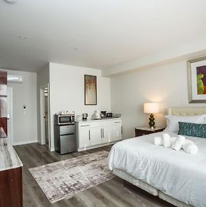 Luxurious Studio In Heart Of San Diego W Cali King Hotel Exterior photo