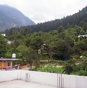 Treebo Trend Woodward II With Mountain View Hotel Kasol Exterior photo
