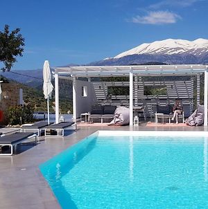 Galini Breeze - Full Resort For 8-12 Persons - Private Villa And 4 Studios - 2 Pools - Sea View - Garden Agia Galini  Exterior photo