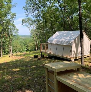 Tentrr Signature Site - Sweet Hill Glamping Rhinebeck Exterior photo