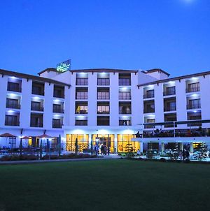 Haile Resort Adama Exterior photo