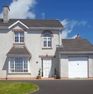 Superior 4 Bed House In Moville Donegal . Villa Exterior photo