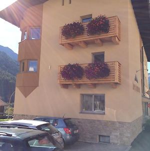 Harry'S Appartement Pettneu am Arlberg Room photo