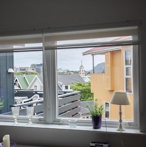 Downtown Torshavn - Large 3 Bedroom Apartment Exterior photo