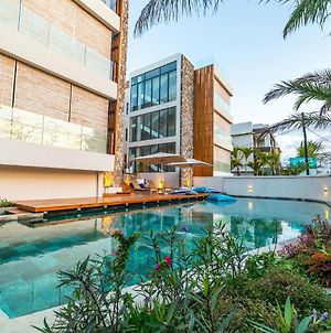 One Bay Residence Modern Contemporary Apartment Flat 4 Grand Baie Exterior photo