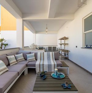 La Casa Di Gio' Bed & Breakfast Lampedusa Exterior photo