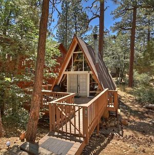 Doormat Vacation Rentals - Acute A-Frame Cabin! Remodeled! Wifi! Modern! Sugarloaf Exterior photo