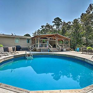 Pet-Friendly Broken Bow Home With Private Pool! Exterior photo