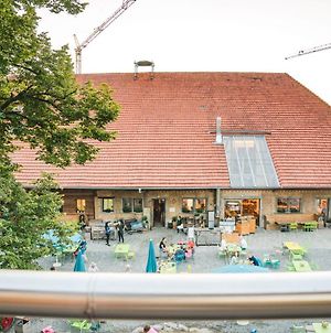 Gut Hugle Erlebnishof & Spa Ravensburg Exterior photo