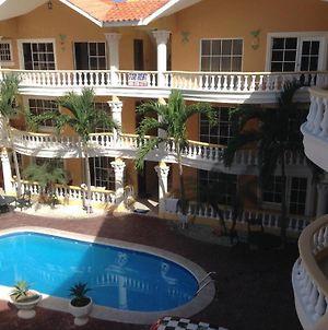 M & L Shared Apartment Punta Cana Exterior photo