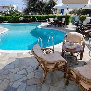 Skyros Lithari Retreat - Poolside, Near The Sea Apartment Exterior photo