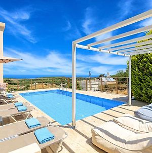 Cretan Sunny Villa Heated Pool Kournas Exterior photo