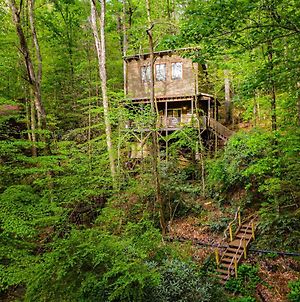 The Treehouse - Rocking Chair Deck With Hot Tub Below, Walking Distance To Downtown Helen, Sleeps 5 Villa Exterior photo