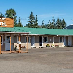 Far West Motel Forks Exterior photo