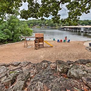 Lake Of The Ozarks Home With Balcony And Grill! Osage Beach Exterior photo