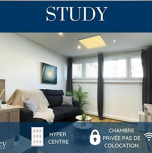 Homey Study - New - Chambre Privee - Situee En Hyper-Centre - Disney Plus Et Wifi Inclus - Proche De Geneve Et Des Transports En Commun Annemasse Exterior photo