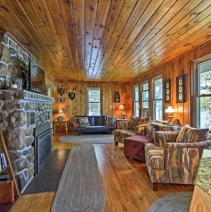 Cozy Lakefront Cabin With Indoor Gas Fireplace! Villa Mercer Exterior photo