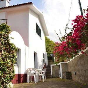 One Bedroom House With Enclosed Garden And Wifi At Porto Da Cruz Exterior photo