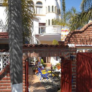 Welcome To Casa Viva Mexico 3-Bedrooms 2-Bathroms 6-Guests Close To Shoping Center & Beach Tijuana Exterior photo