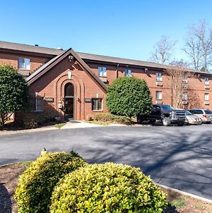 Extended Stay America Select Suites - Charlotte - Tyvola Rd - Executive Park Exterior photo