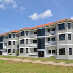 Hope'S Apartments And Hotel Gulu Exterior photo