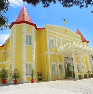 Welcomheritage Kasmanda Palace Hotel Mussoorie Exterior photo