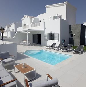 Villa Trafalgar, Magnifica Casa En La Costa Ideal Para Familias Que Buscan Tranquilidad Playa Blanca  Exterior photo