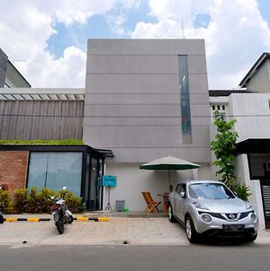 Legreen Home Semanggi Jakarta Exterior photo