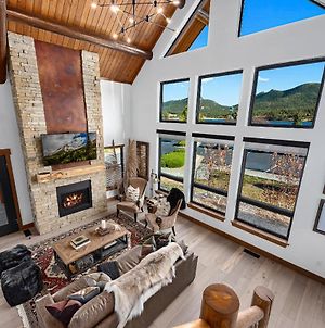 Relax In The Rockies Located On Lake Estes, Jacuzzi And Indoor Outdoor Fireplace Villa Estes Park Exterior photo