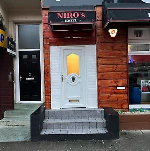 Niro'S Hotel Blackpool Exterior photo