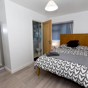 Comfortable Stay In Shirley, Solihull - Room 1 Birmingham Exterior photo