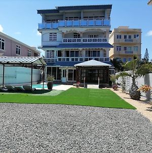 Reviva Villa Blue Bay Exterior photo